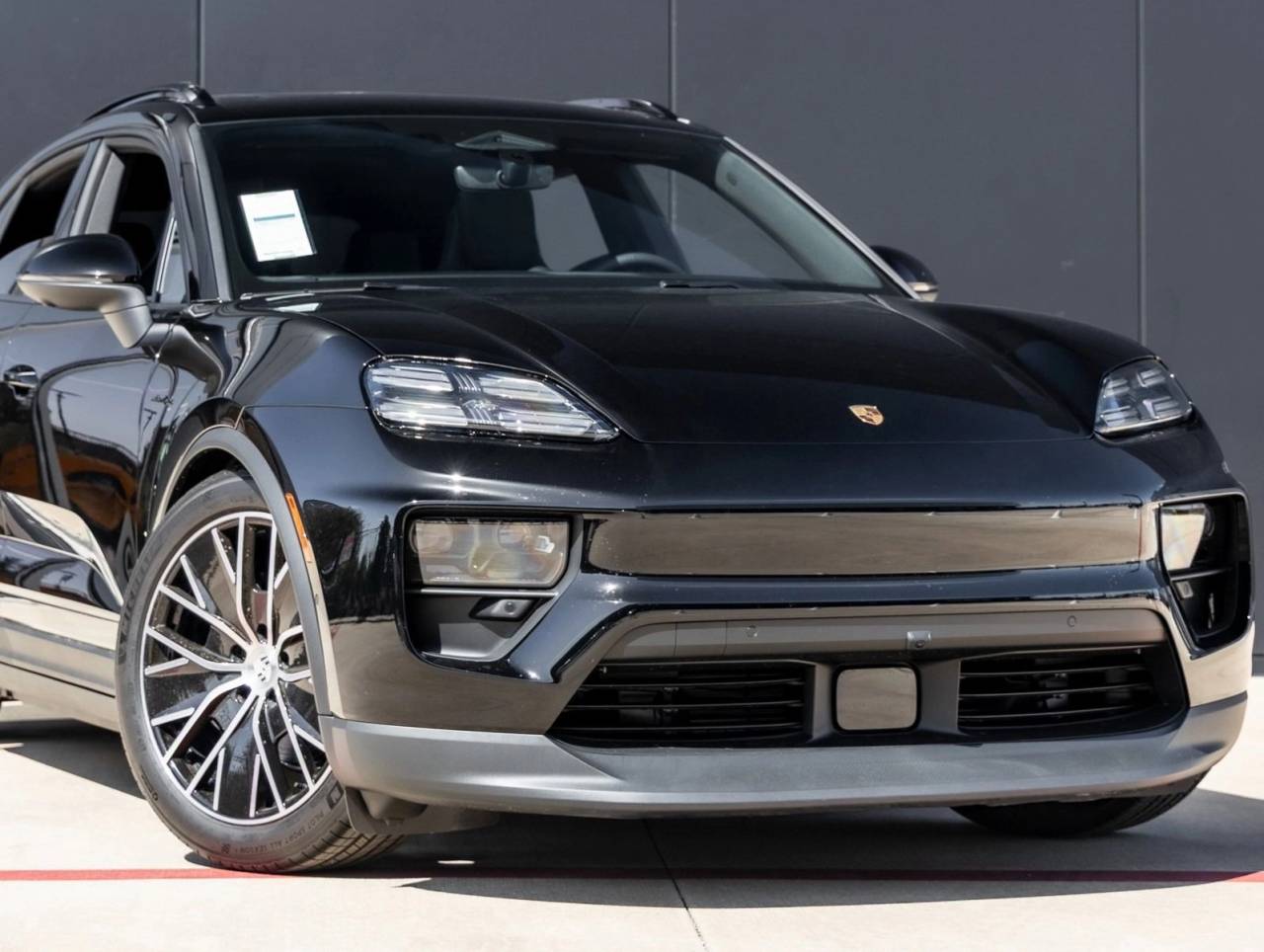 2025 Porsche Macan Electric Macan Electric