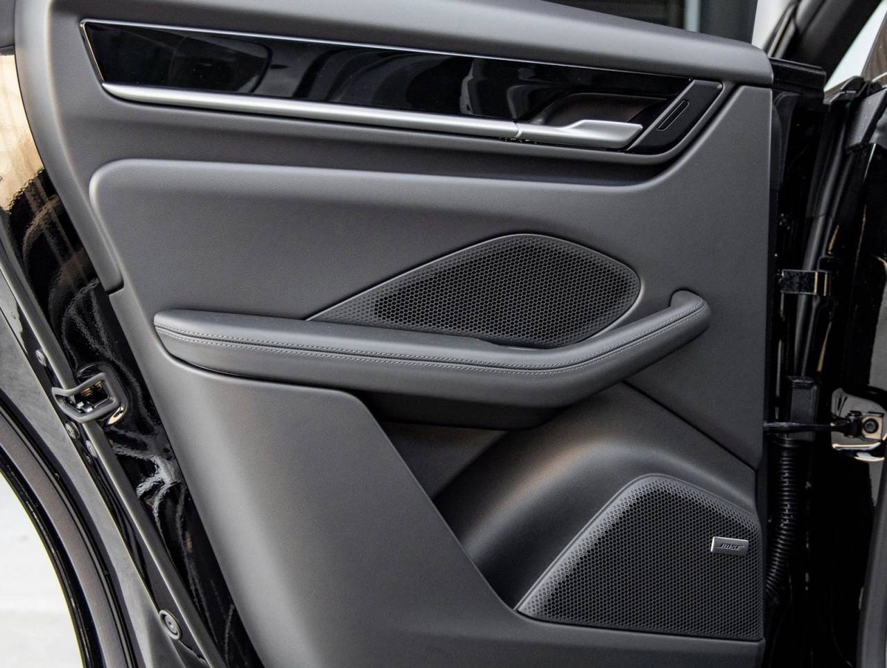 2025 Porsche Macan Electric Macan Electric