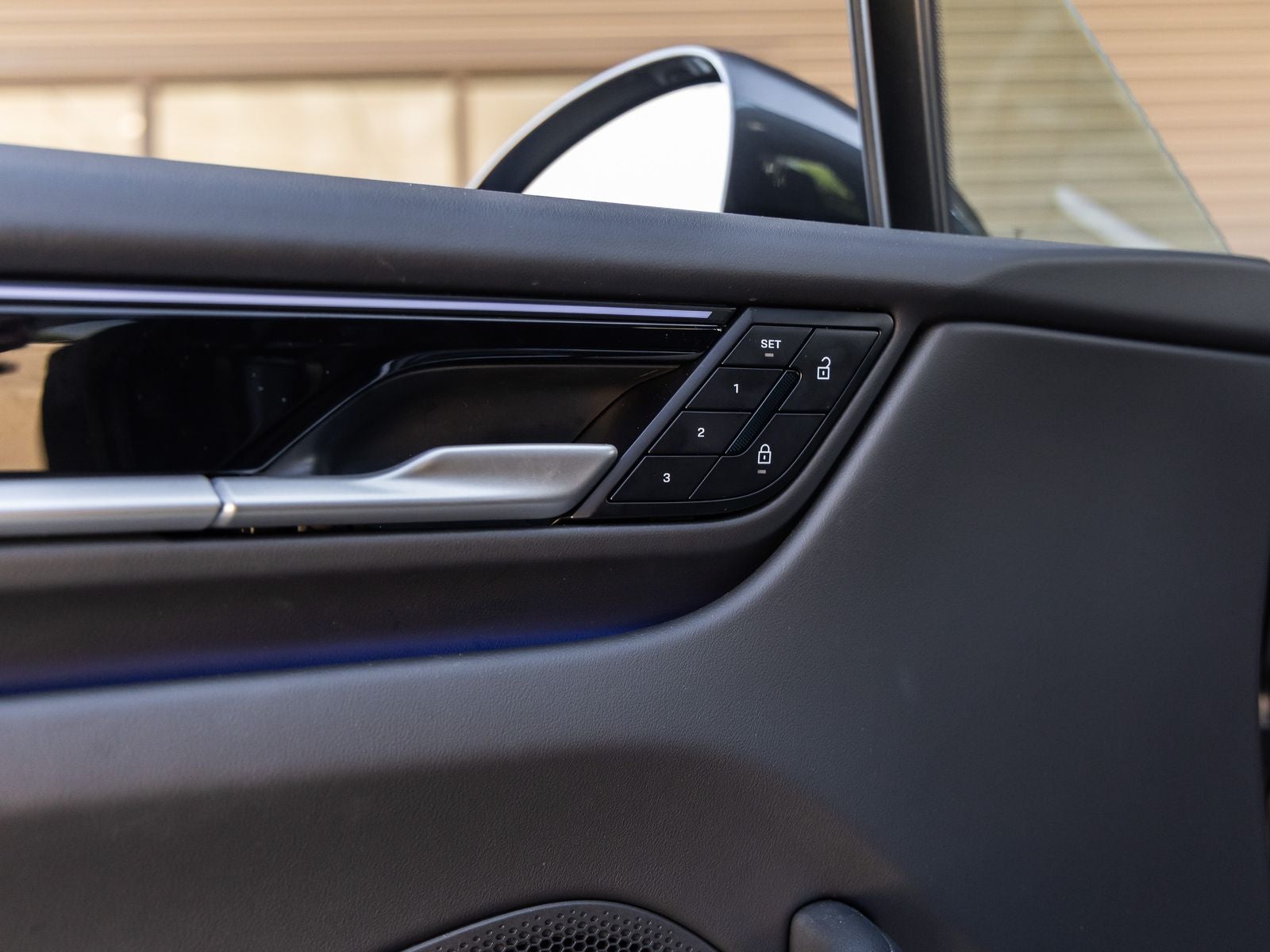 2025 Porsche Macan Electric