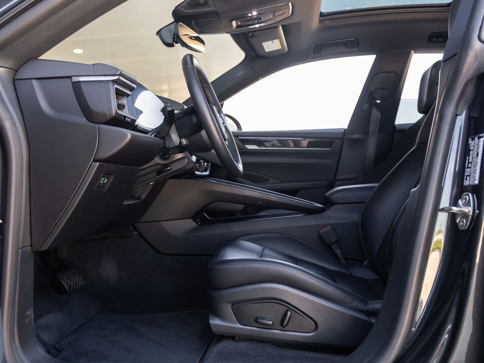 2025 Porsche Macan Electric