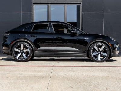 2025 Porsche Macan Electric Macan Electric