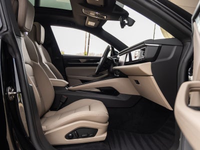 2025 Porsche Macan Macan Electric