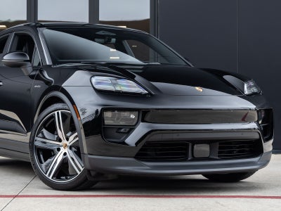 2025 Porsche Macan Macan Electric