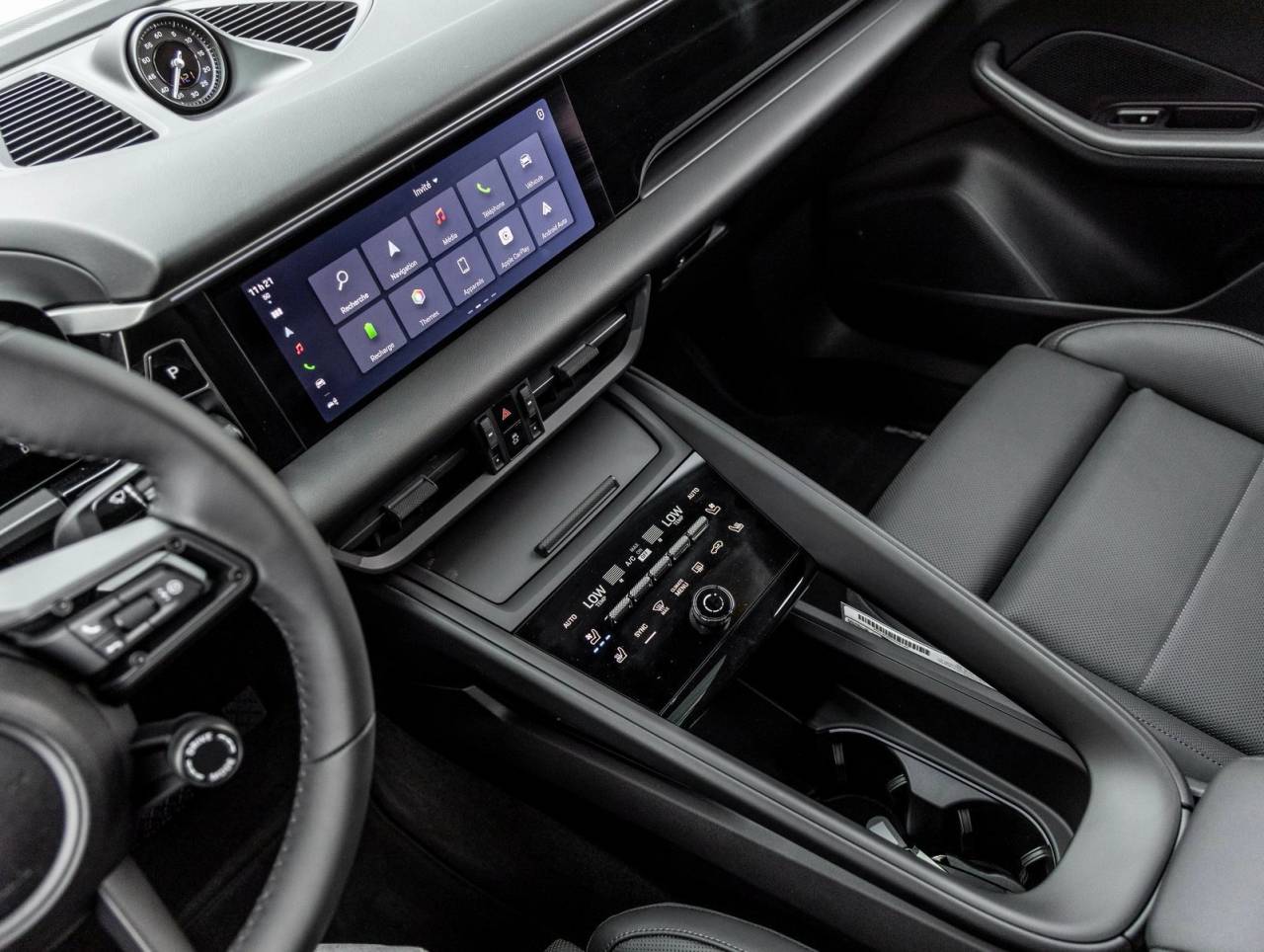 2025 Porsche Macan Electric Macan Electric