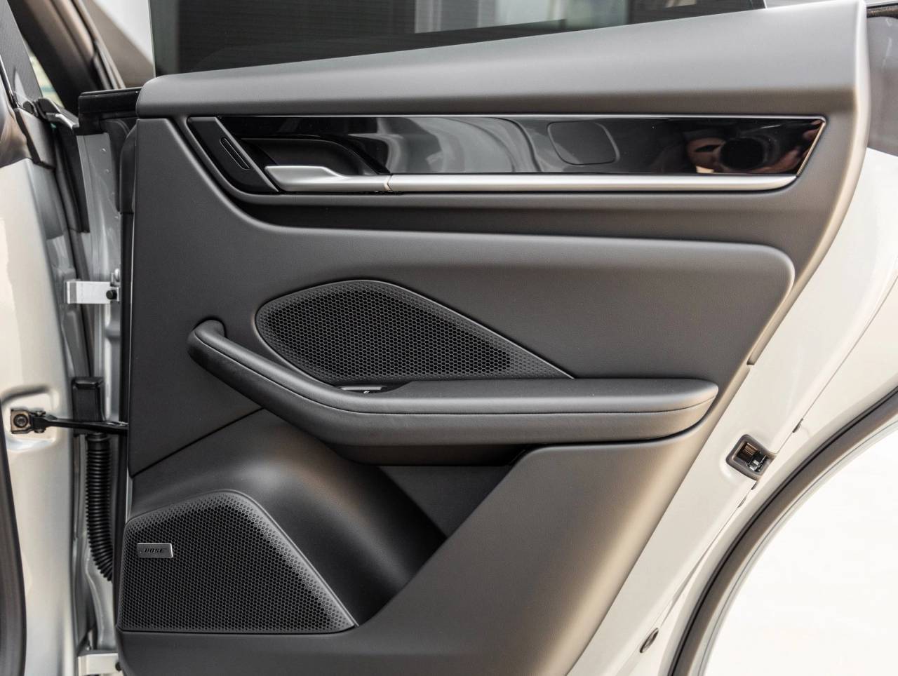 2025 Porsche Macan Electric Macan Electric