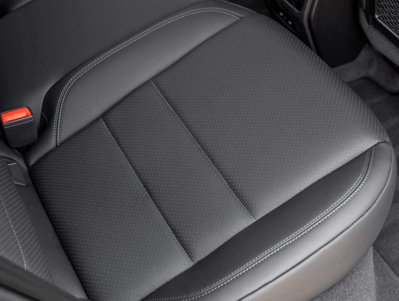 2025 Porsche Macan Electric Macan Electric