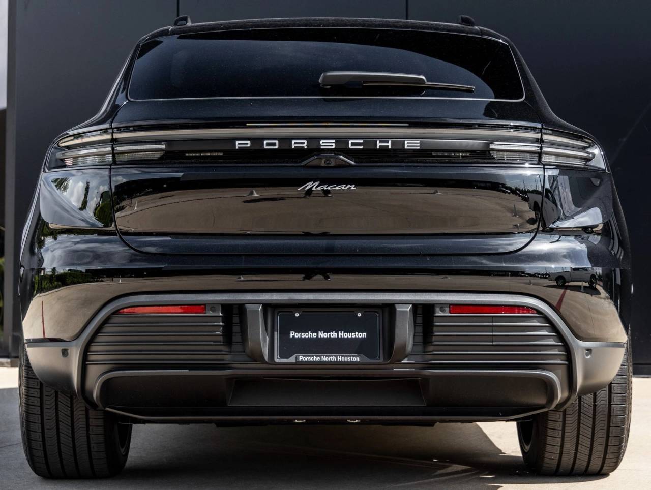 2025 Porsche Macan Electric Macan Electric