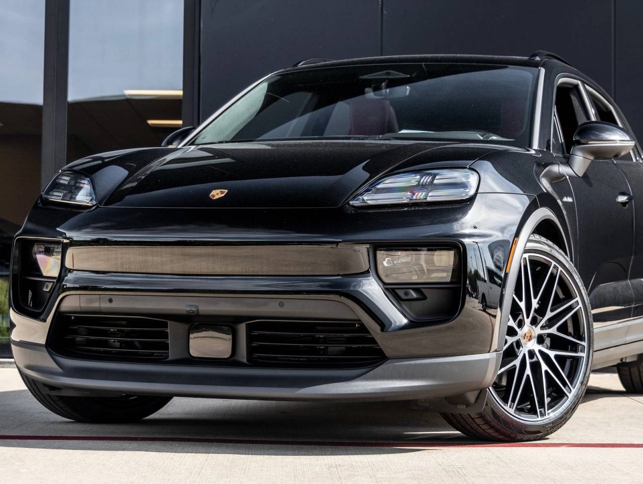 2025 Porsche Macan Electric Macan Electric