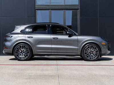 2026 Porsche Cayenne Cayenne E-Hybrid