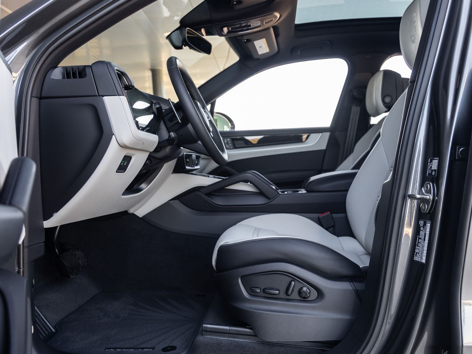 2026 Porsche Cayenne Cayenne E-Hybrid