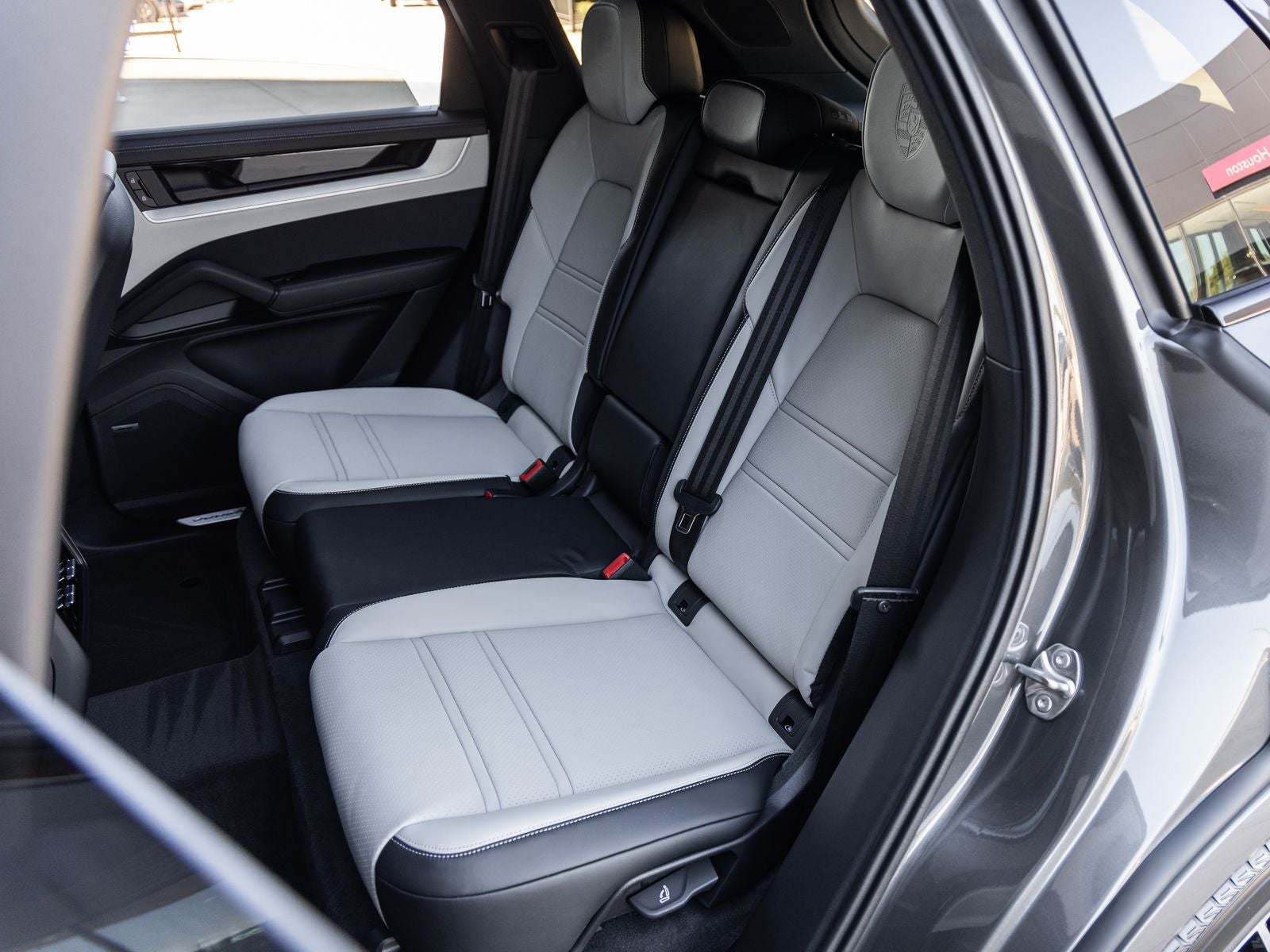 2026 Porsche Cayenne Cayenne E-Hybrid