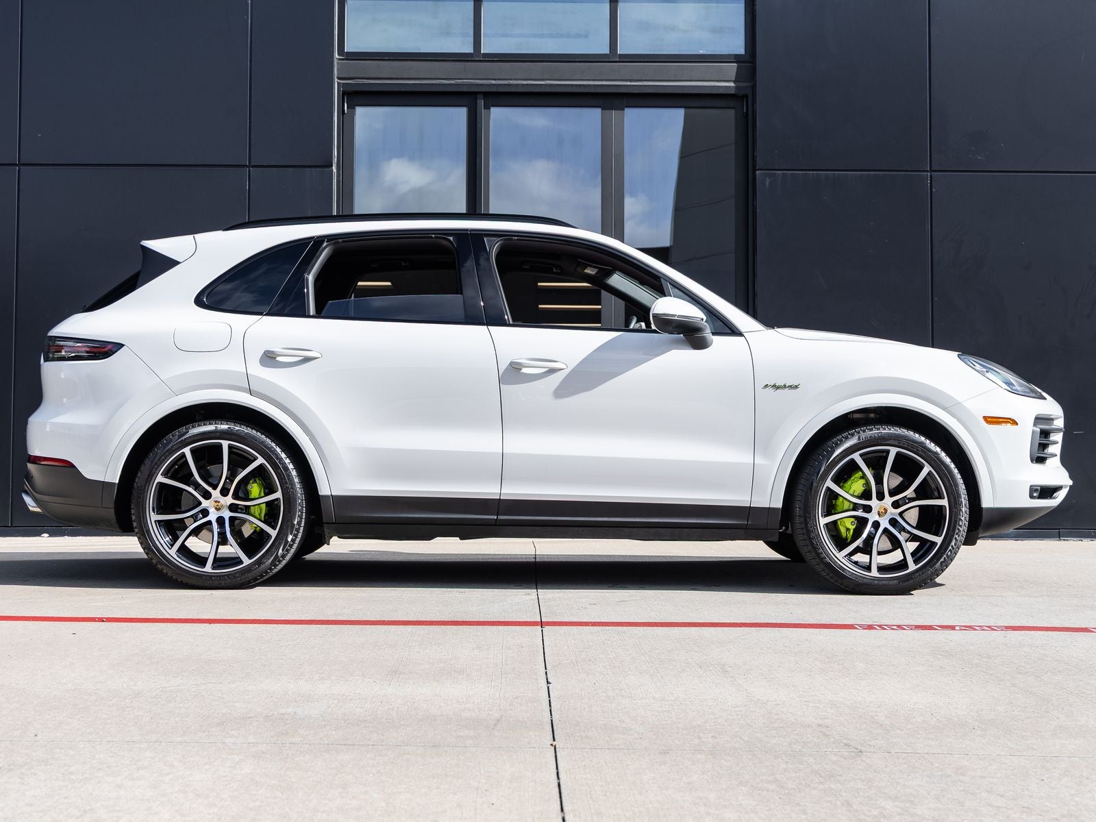 2023 Porsche Cayenne Cayenne E-Hybrid