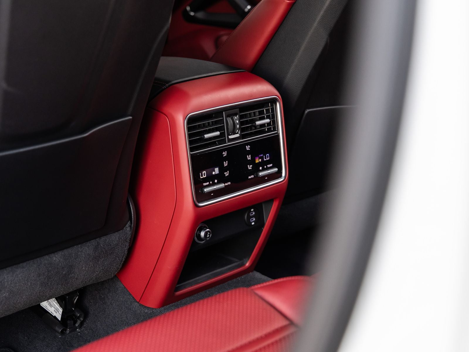 2023 Porsche Cayenne Cayenne E-Hybrid