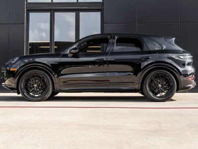 2025 Porsche Cayenne E-Hybrid