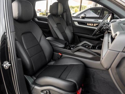 2025 Porsche Cayenne E-Hybrid