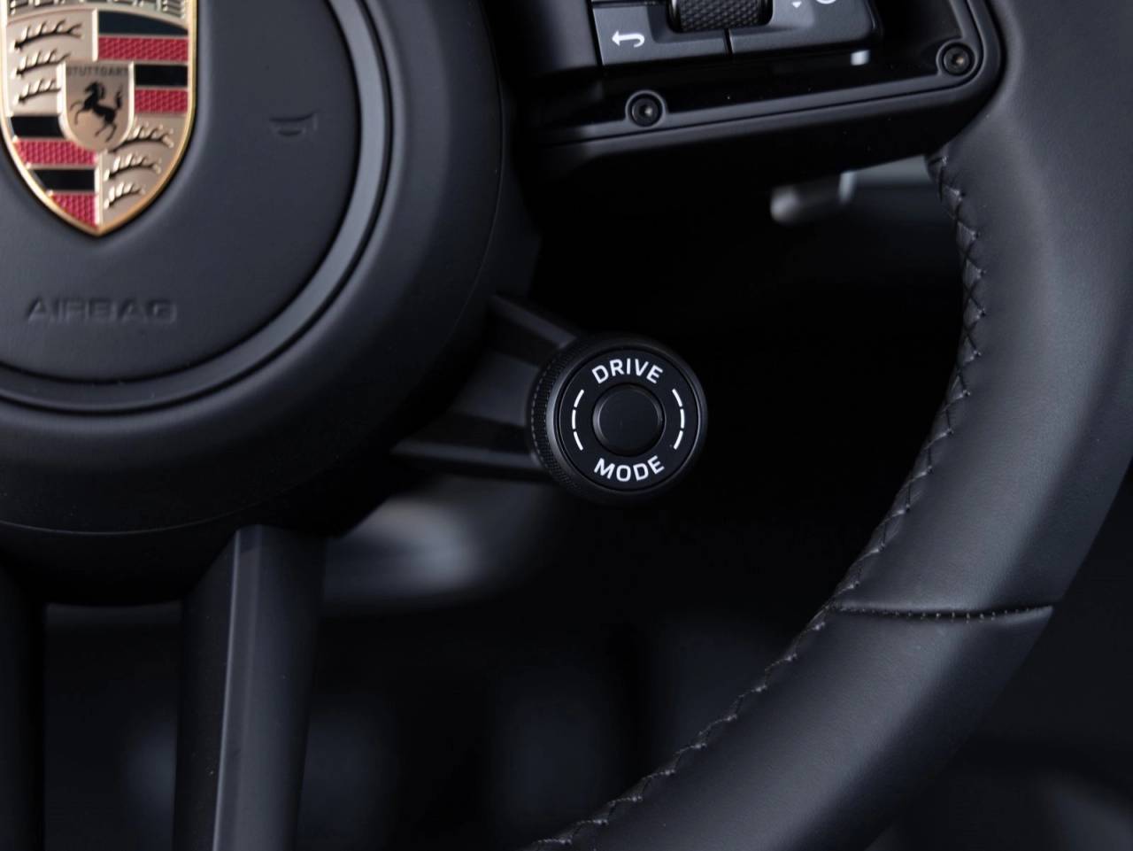 2025 Porsche Cayenne E-Hybrid