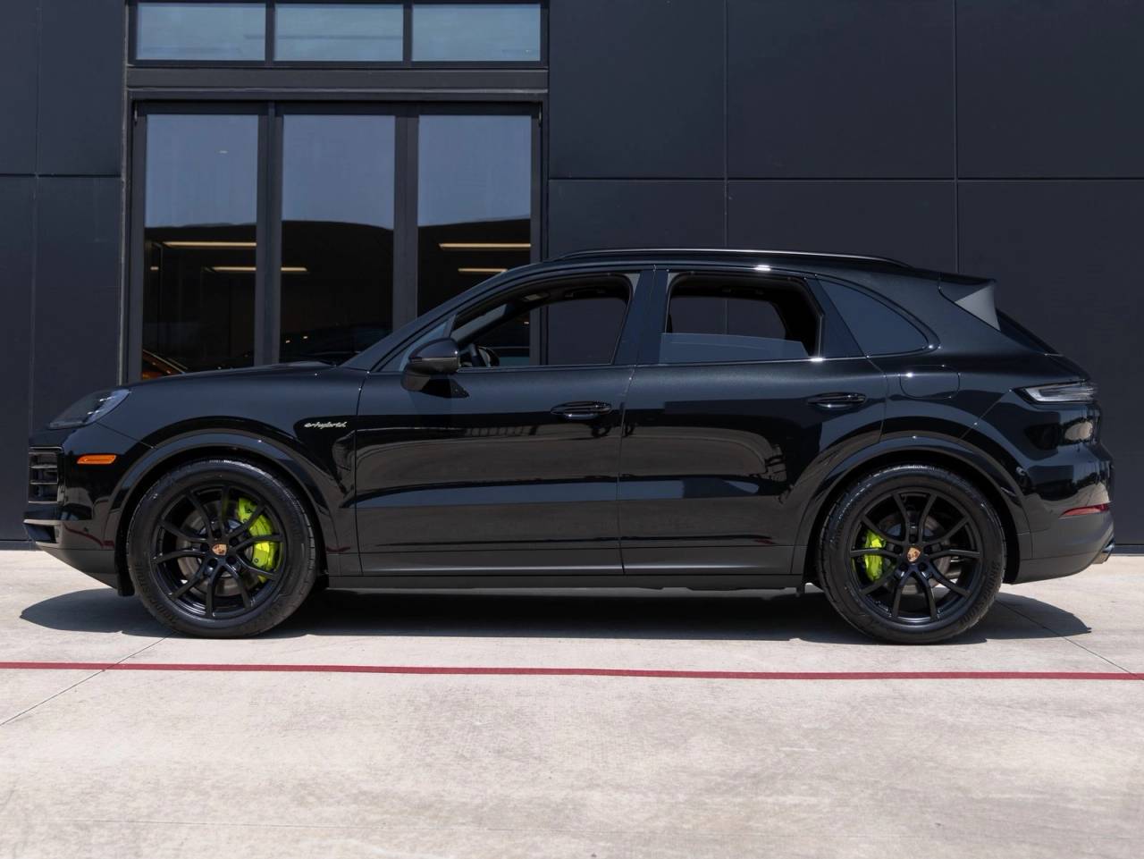 2025 Porsche Cayenne E-Hybrid