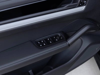 2025 Porsche Cayenne E-Hybrid