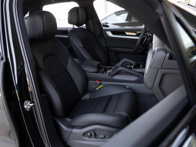 2025 Porsche Cayenne E-Hybrid