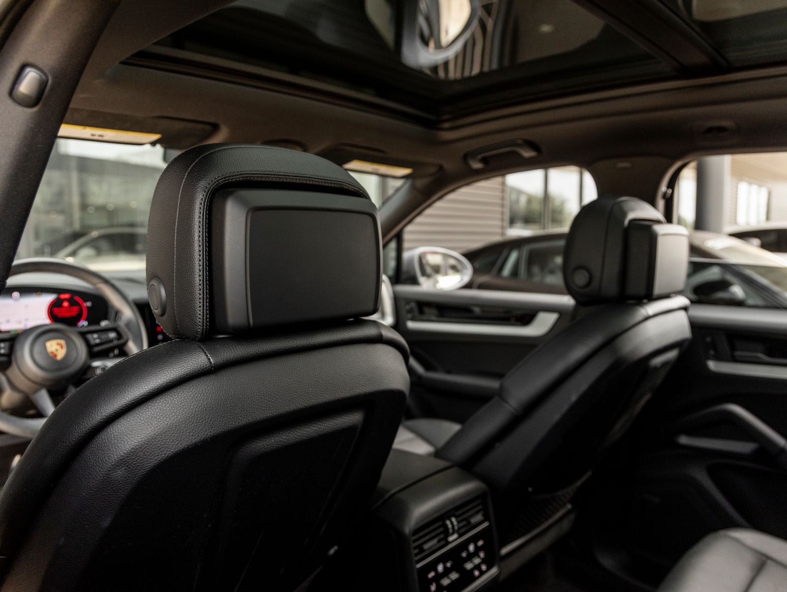 2024 Porsche Cayenne E-Hybrid