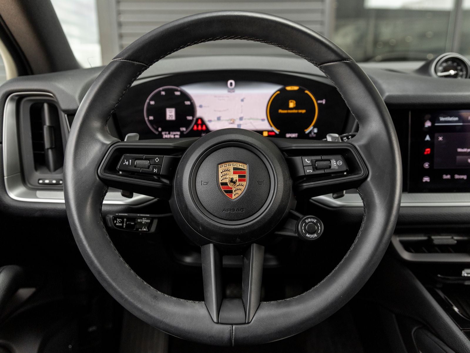 2024 Porsche Cayenne E-Hybrid