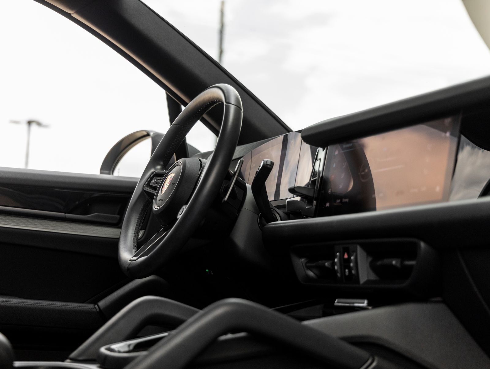 2024 Porsche Cayenne E-Hybrid