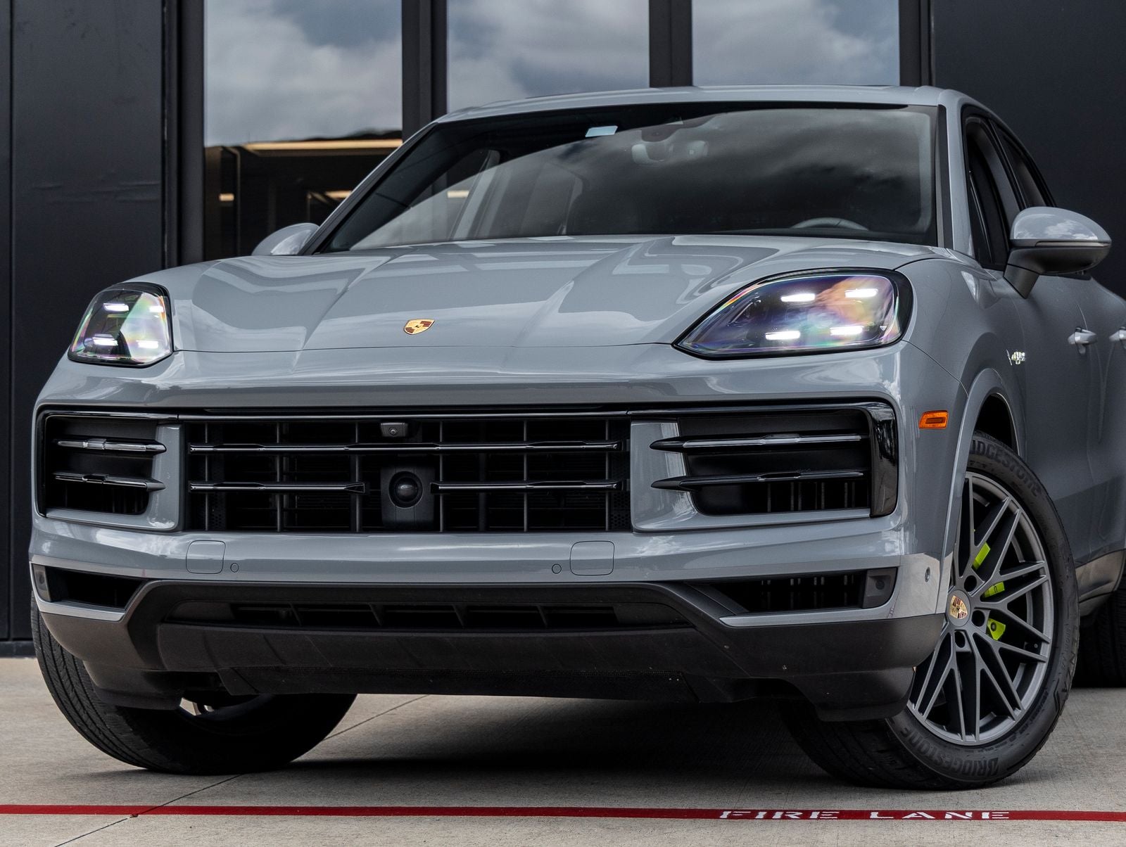 2024 Porsche Cayenne E-Hybrid