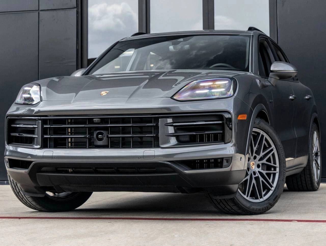 2025 Porsche Cayenne E-Hybrid