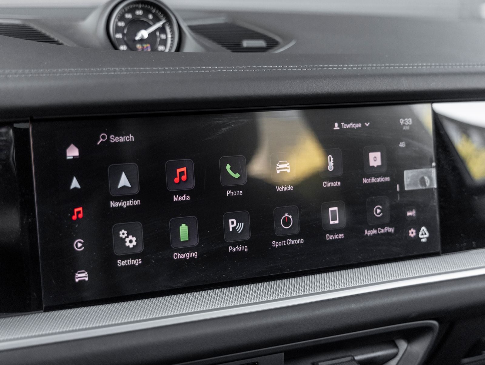 2024 Porsche Cayenne E-Hybrid Base