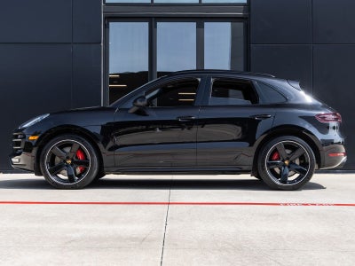 2017 Porsche Macan Turbo w/ Performance Package