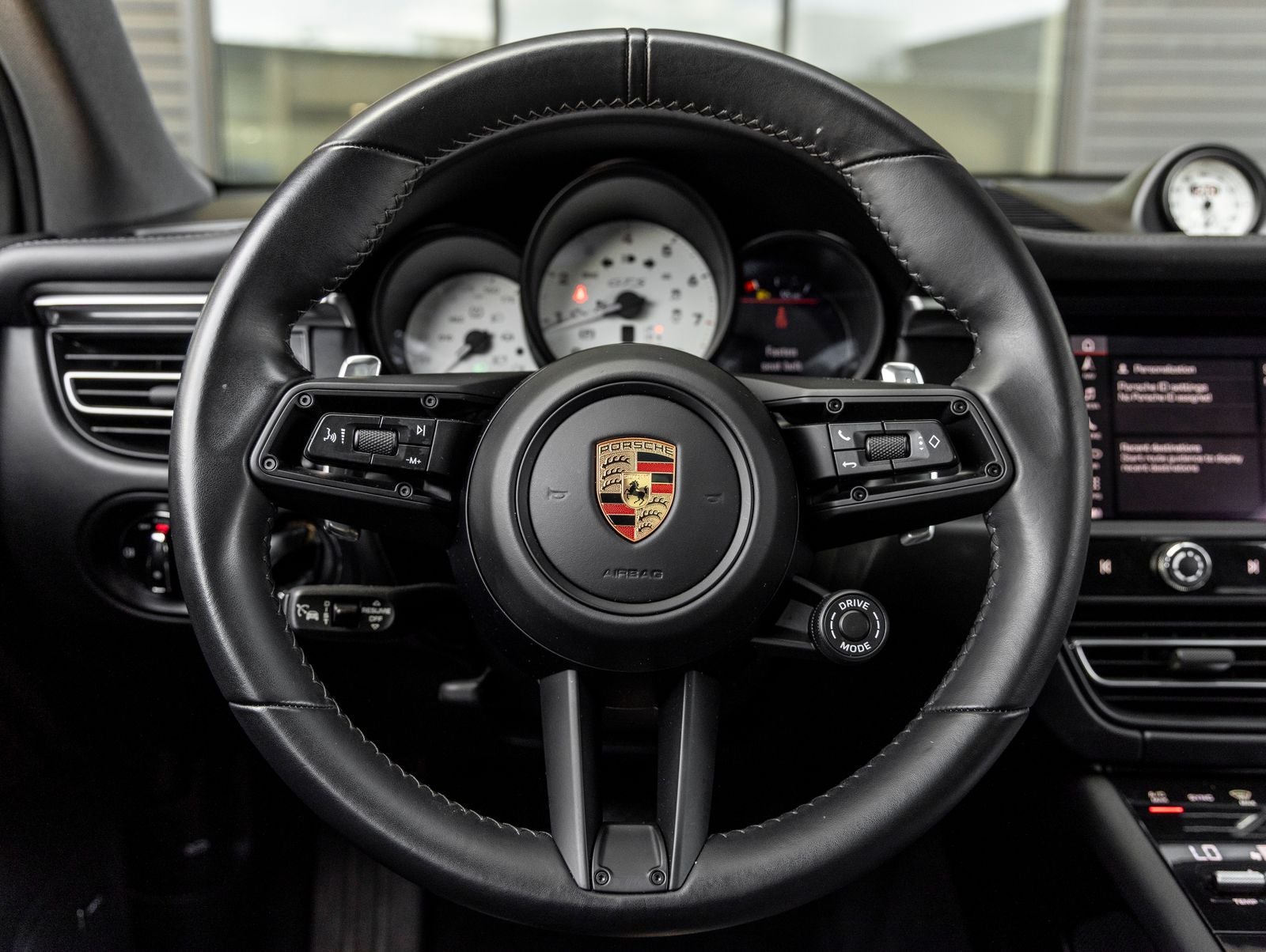 2024 Porsche Macan Macan GTS (MY24)