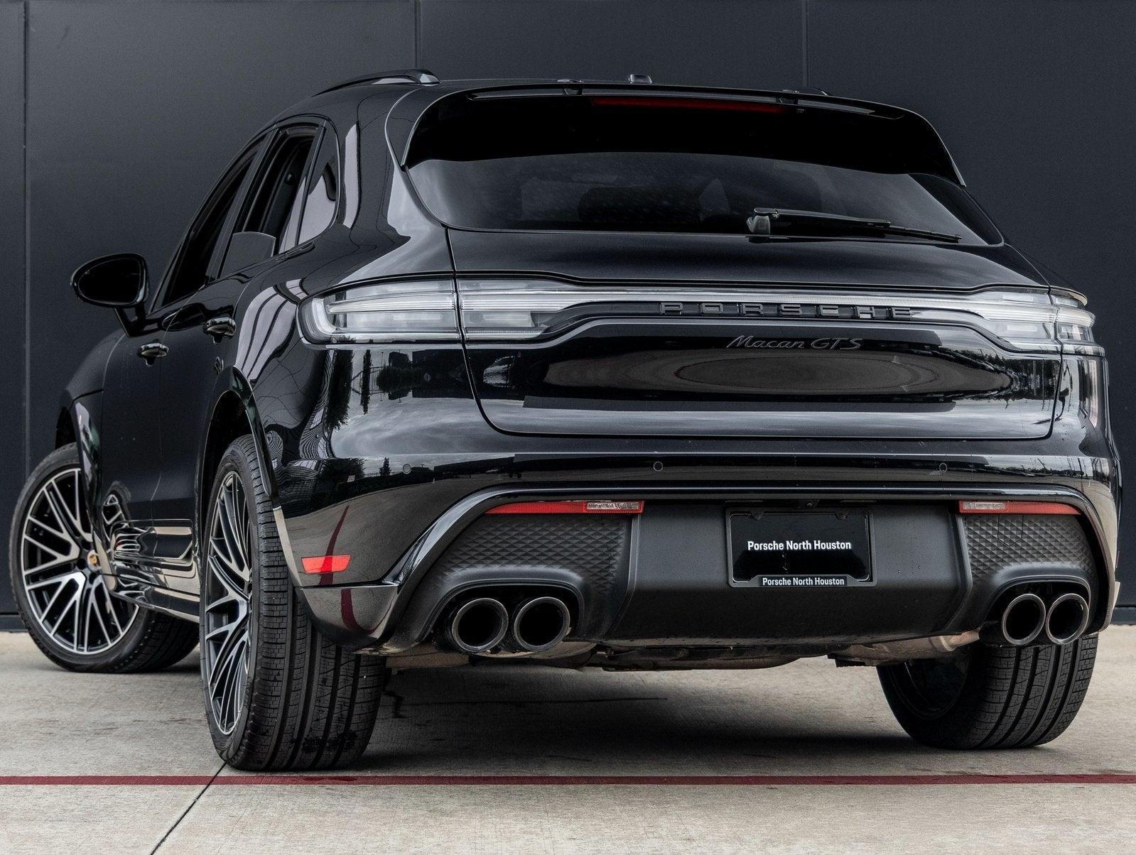 2023 Porsche Macan GTS