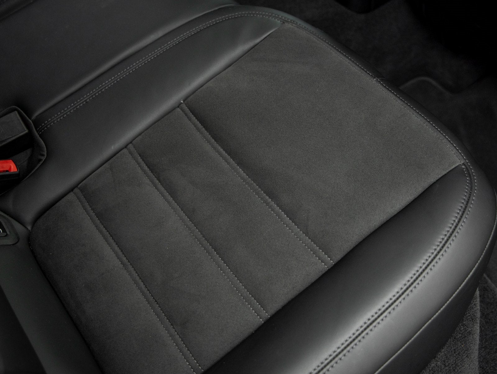 2023 Porsche Macan GTS