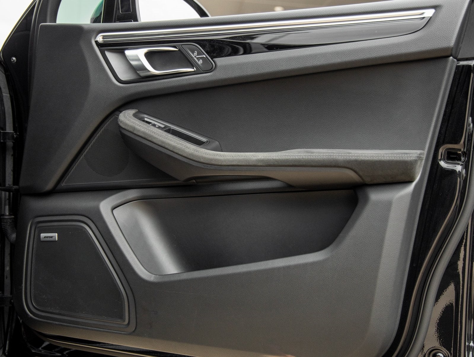 2023 Porsche Macan GTS