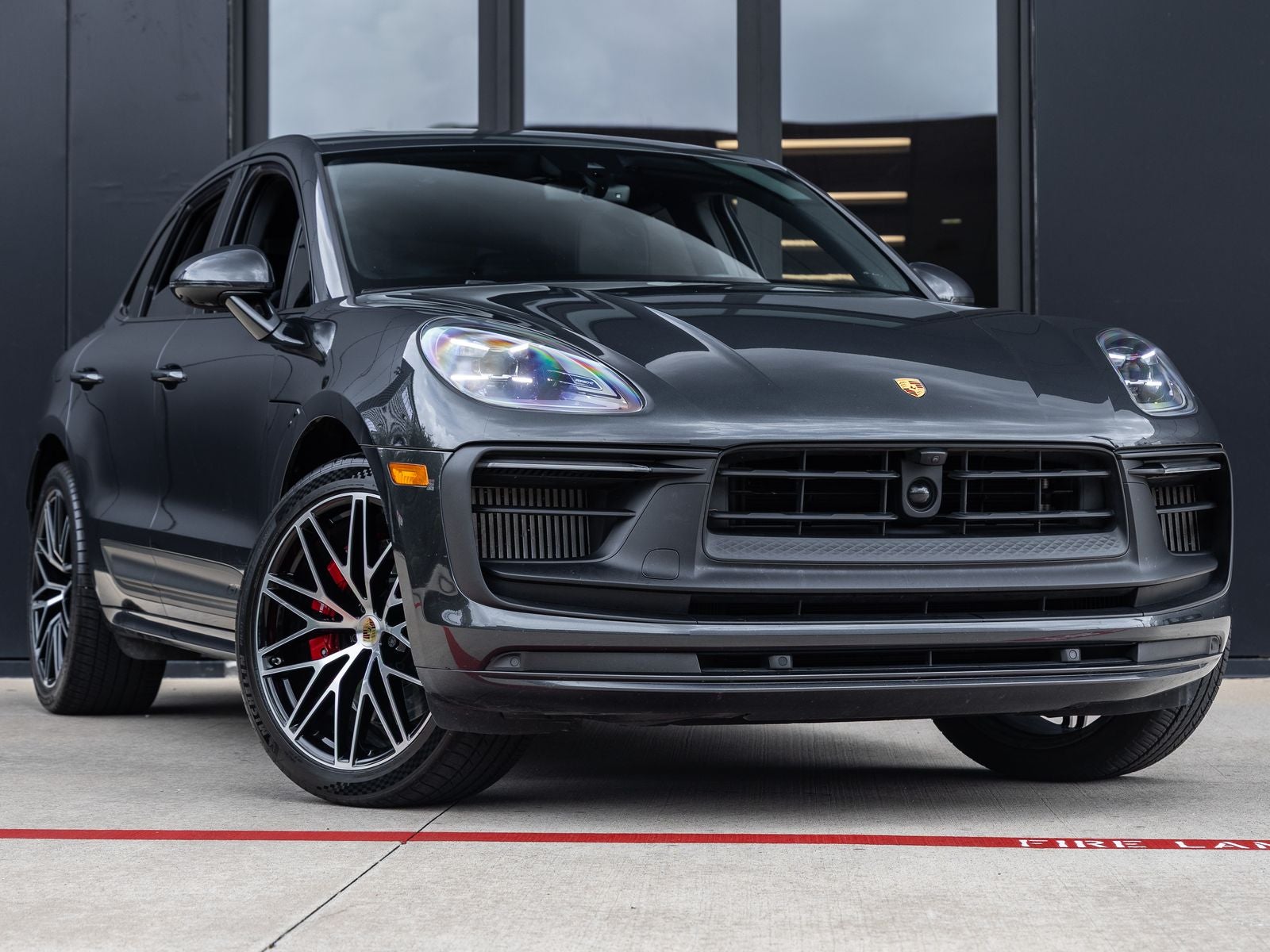 2024 Porsche Macan GTS