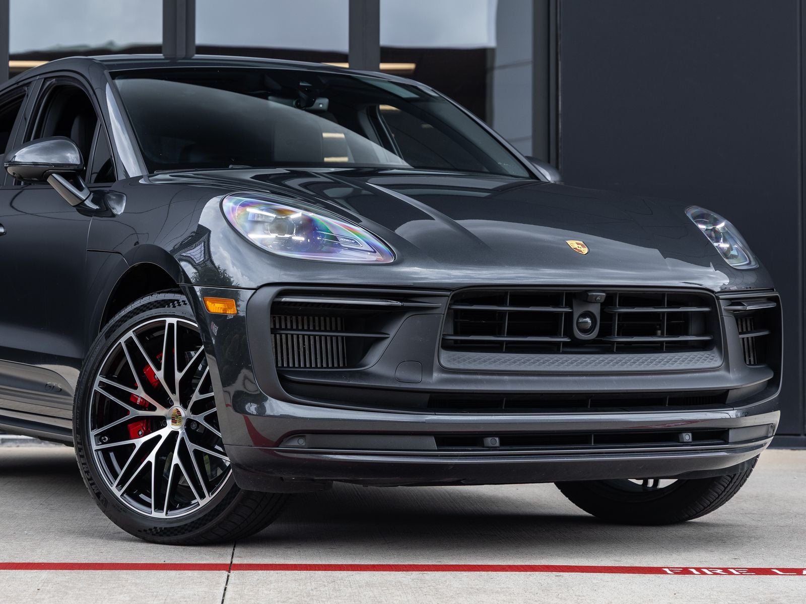 2024 Porsche Macan GTS