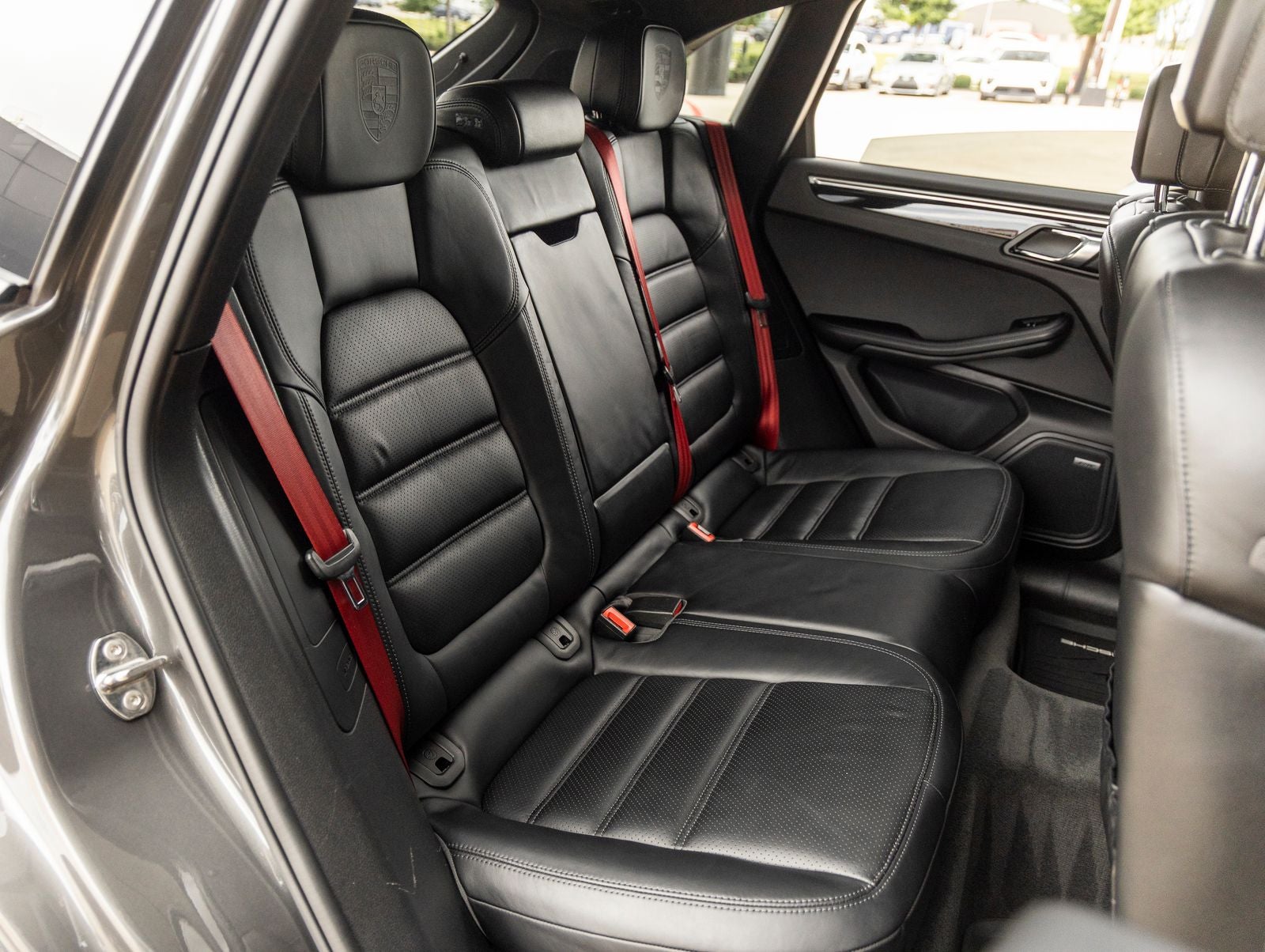 2017 Porsche Macan Turbo