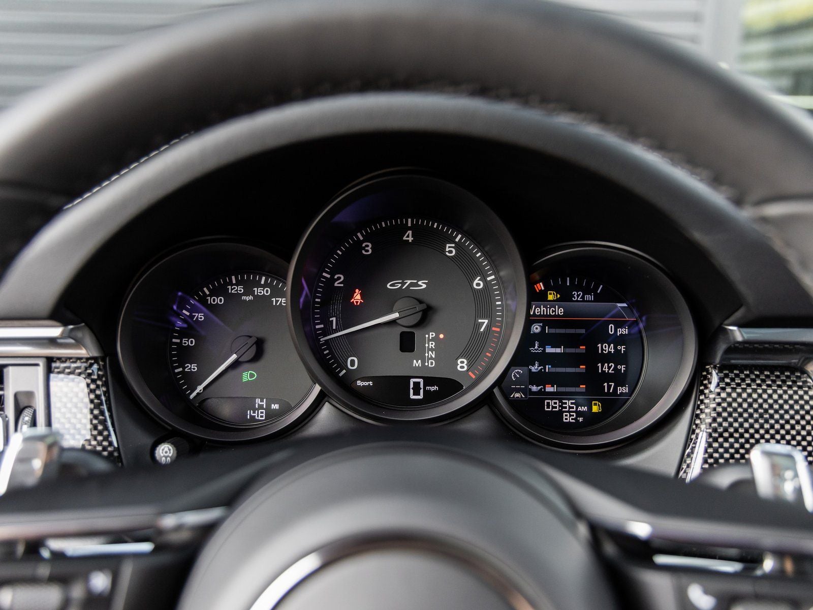 2026 Porsche Macan Macan GTS