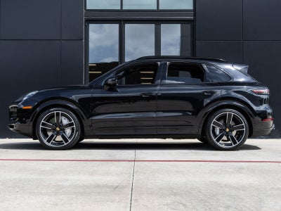 2020 Porsche Cayenne Turbo