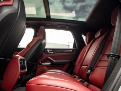 2023 Porsche Cayenne Turbo