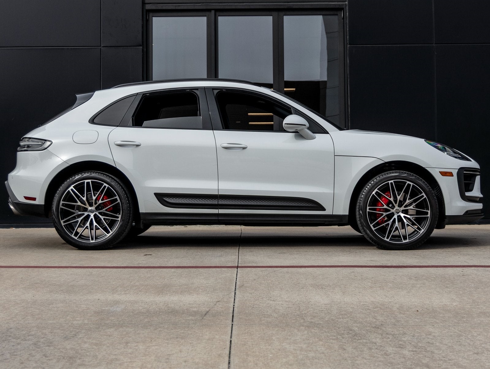 2024 Porsche Macan Macan S (MY24)