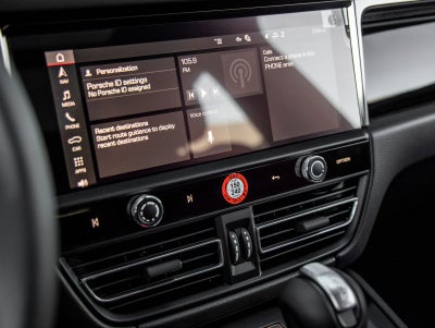 2026 Porsche Macan S