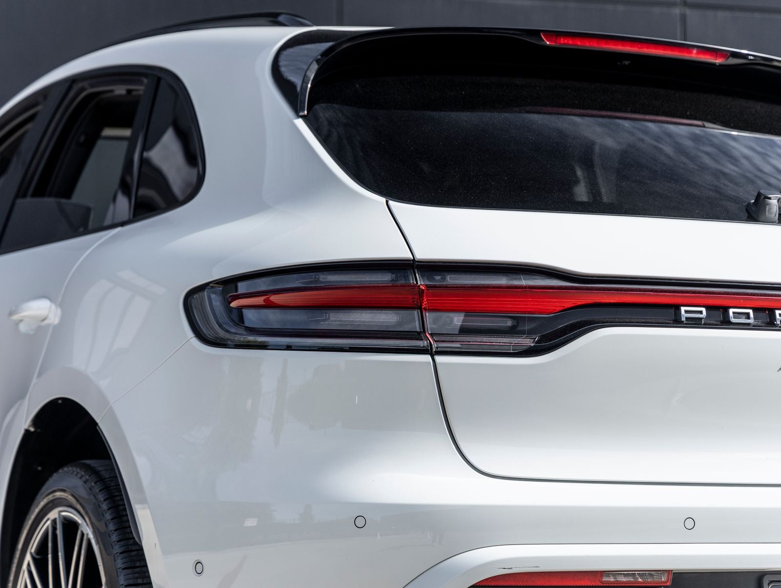2023 Porsche Macan S