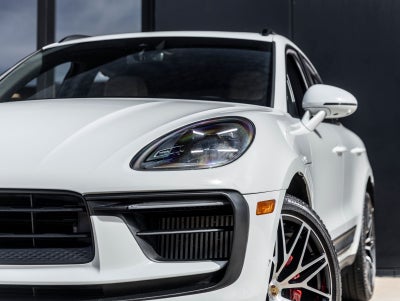 2023 Porsche Macan S