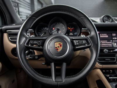 2023 Porsche Macan S