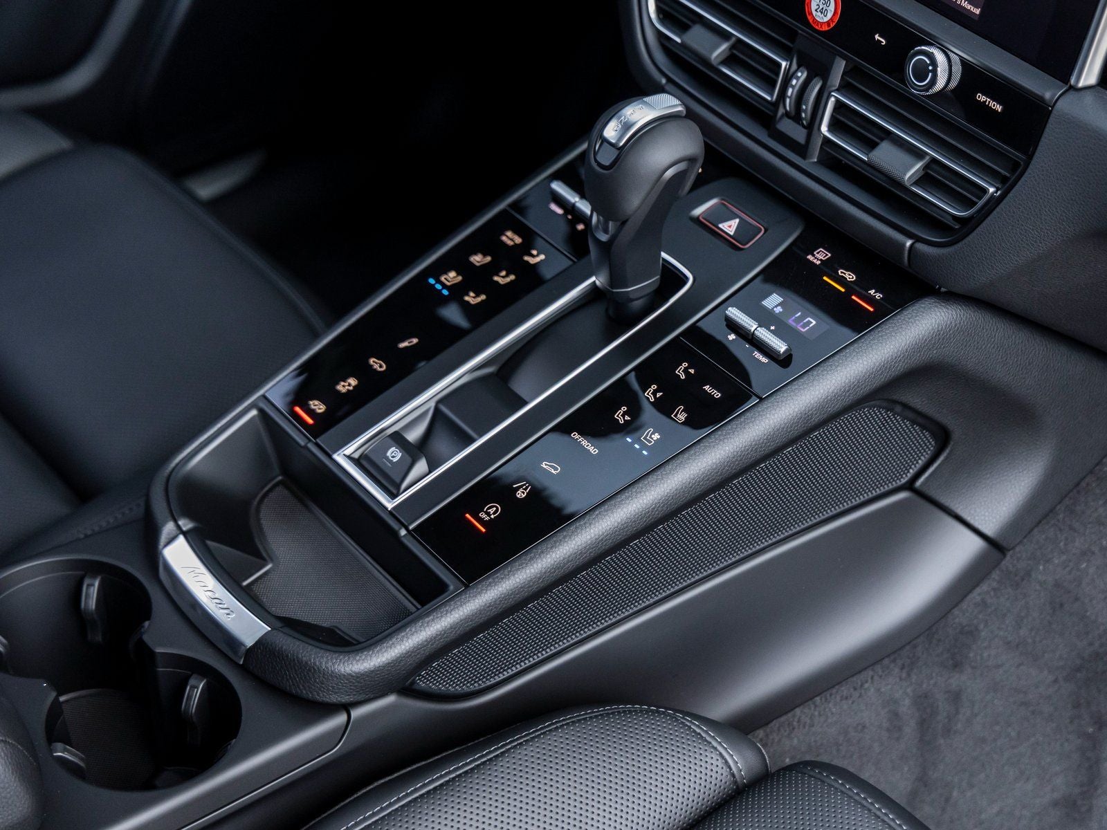 2025 Porsche Macan S