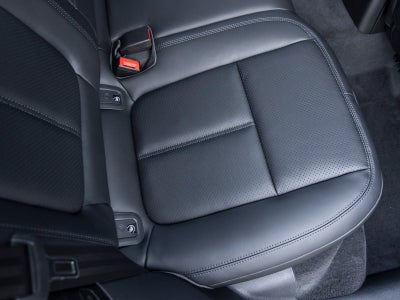 2025 Porsche Macan S