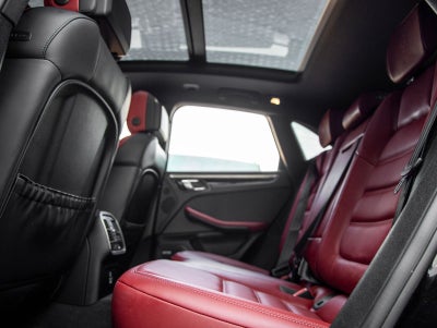 2024 Porsche Macan S