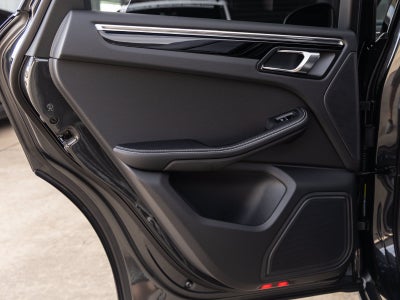 2026 Porsche Macan Macan S
