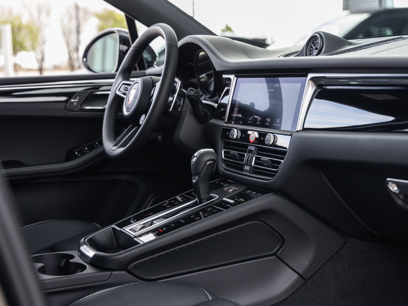 2026 Porsche Macan Macan S